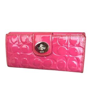 NEW Coach Signature Pink Patent Turn Lock Flap Wallet Women’s